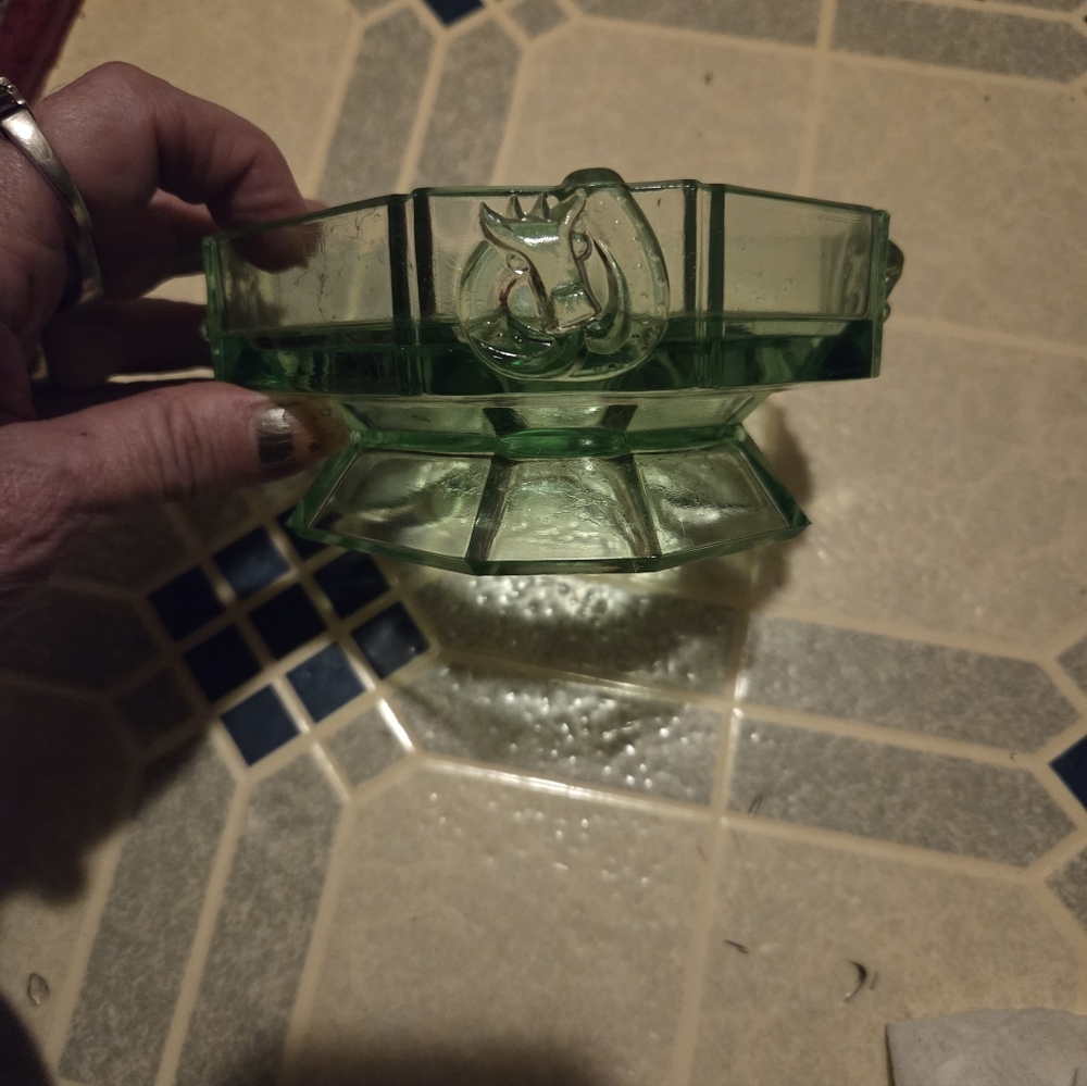 Tiara  glass green trinket holder - Picture 14 of 15